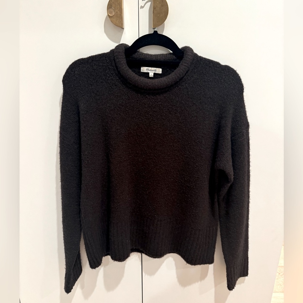 Madewell Black Sweater with rimmed collar. Small.